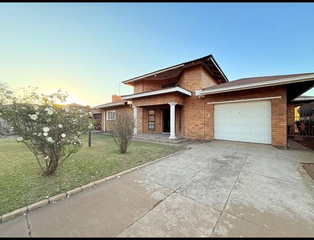 3 BEDROOM HOUSE FOR SALE IN VANDERBIJLPARK CW 5